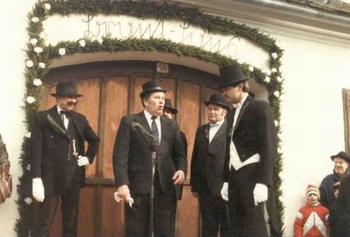 Blochziehen 1984, Auf Brautsuche